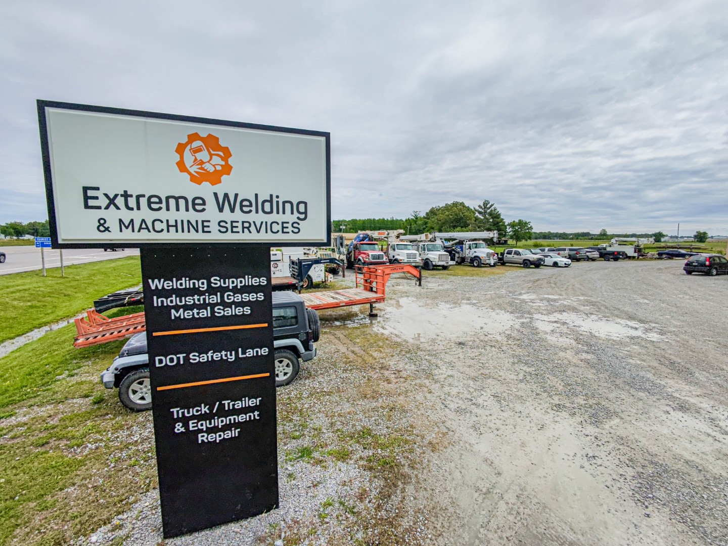 Extreme Welding and Machine Services exterior sign